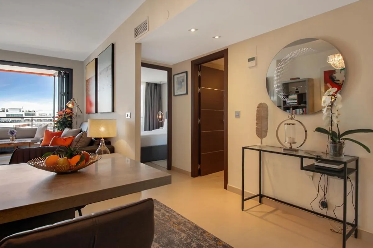 La Nogalera Deluxe Apartment 토레몰리노스 스페인