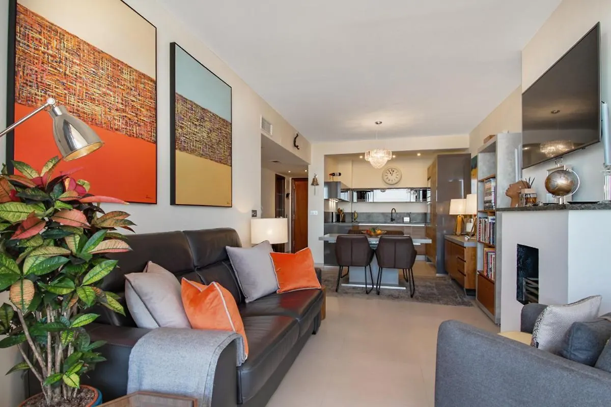 La Nogalera Deluxe Apartment 토레몰리노스 스페인